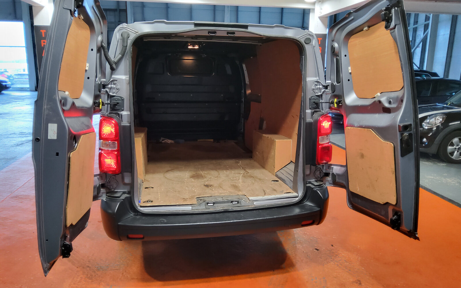 Opel Vivaro 