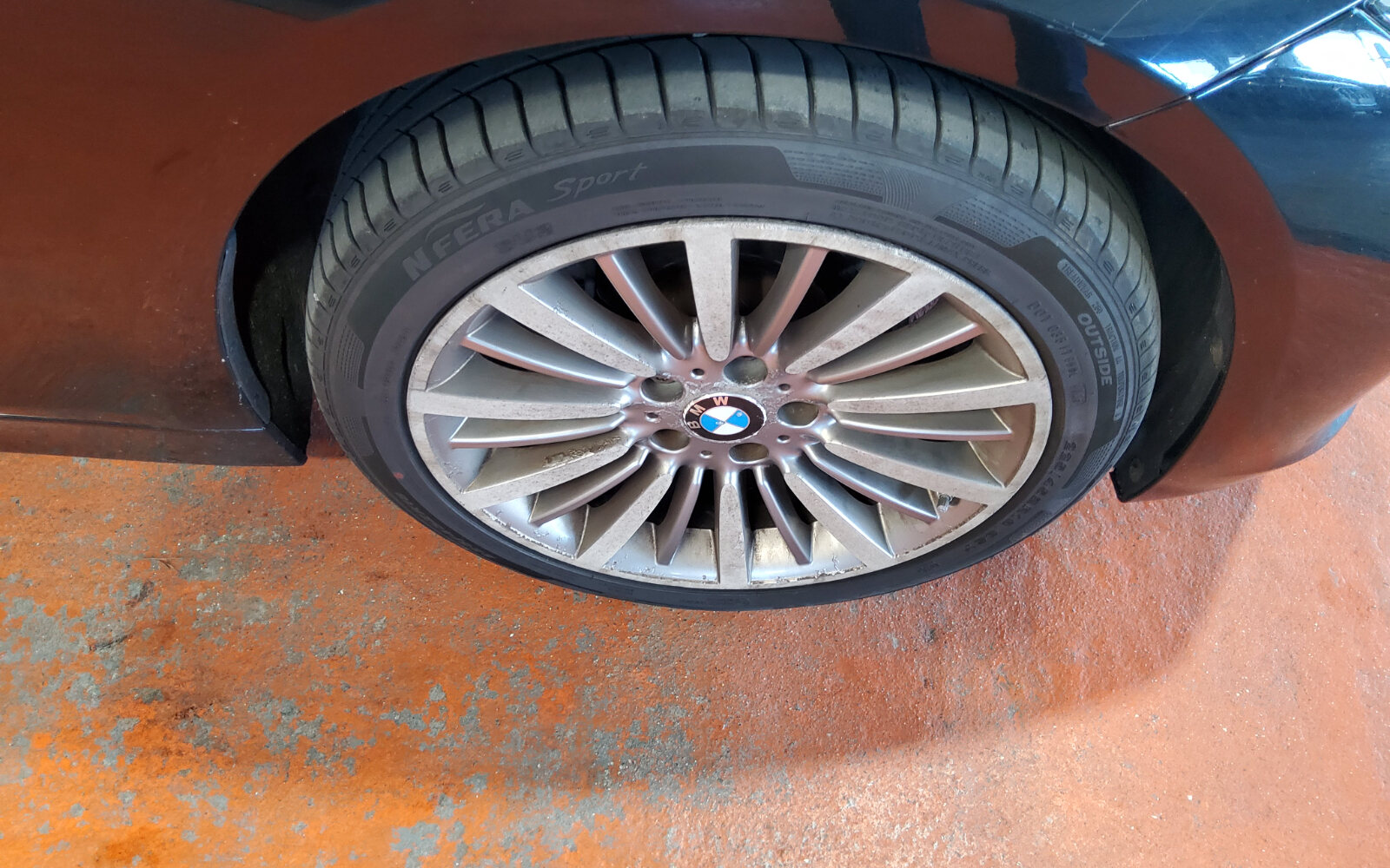 BMW 3-Series 330e Luxury