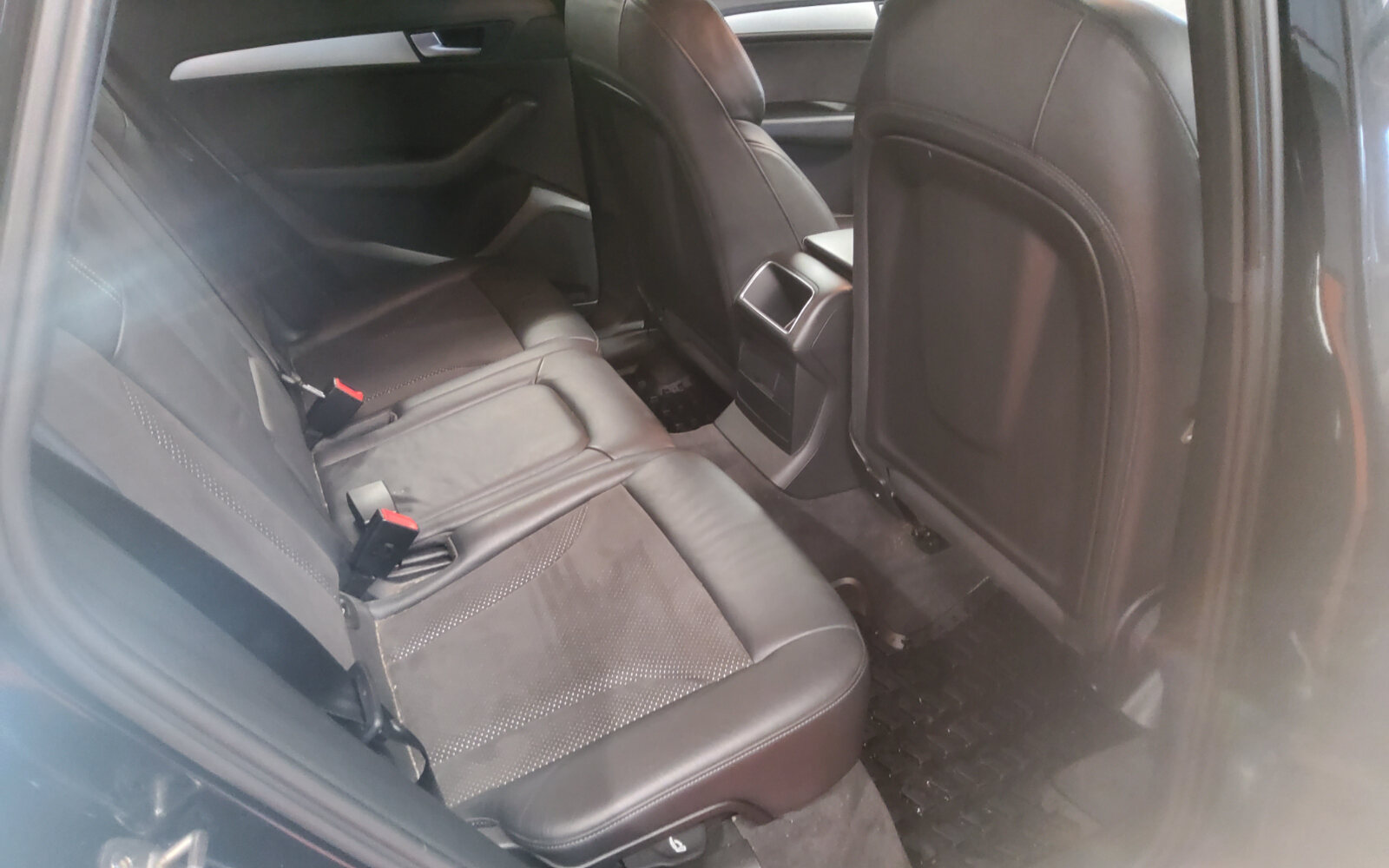 Audi Q5 2.0 TDI 150BHP S LINE
