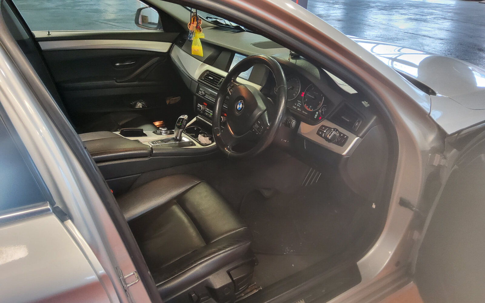 BMW 5-Series 520D SE AUTO