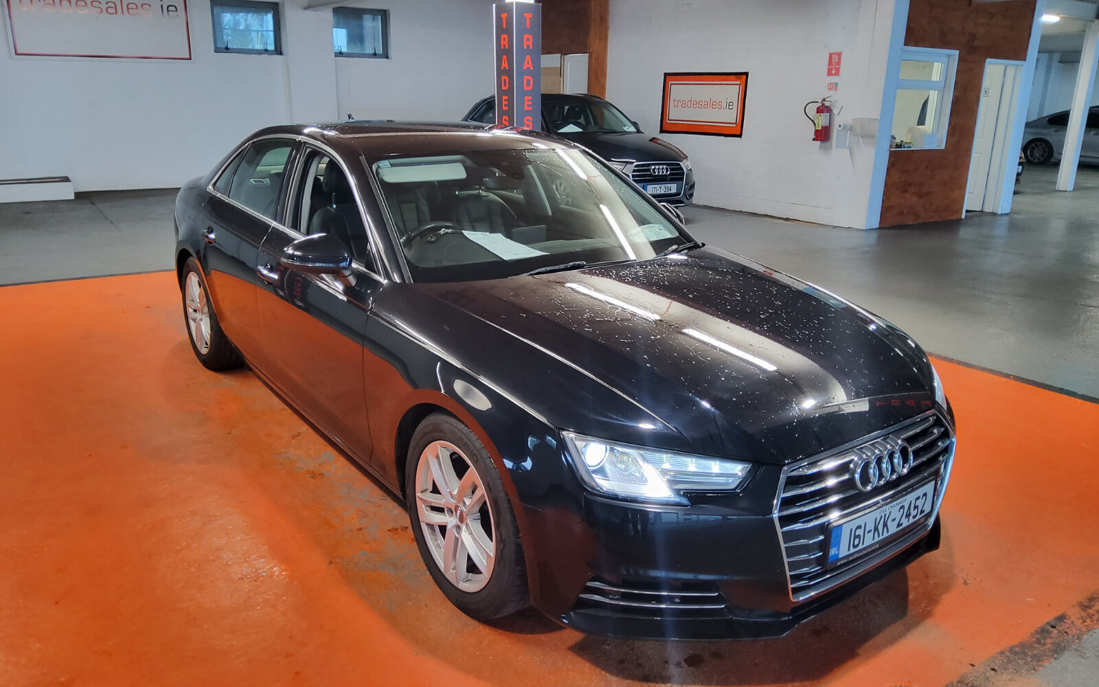 Audi A4 2.0TDI 150HP SE Ultra