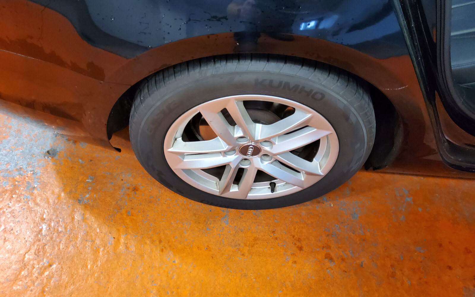 Audi A4 2.0TDI 150HP SE Ultra