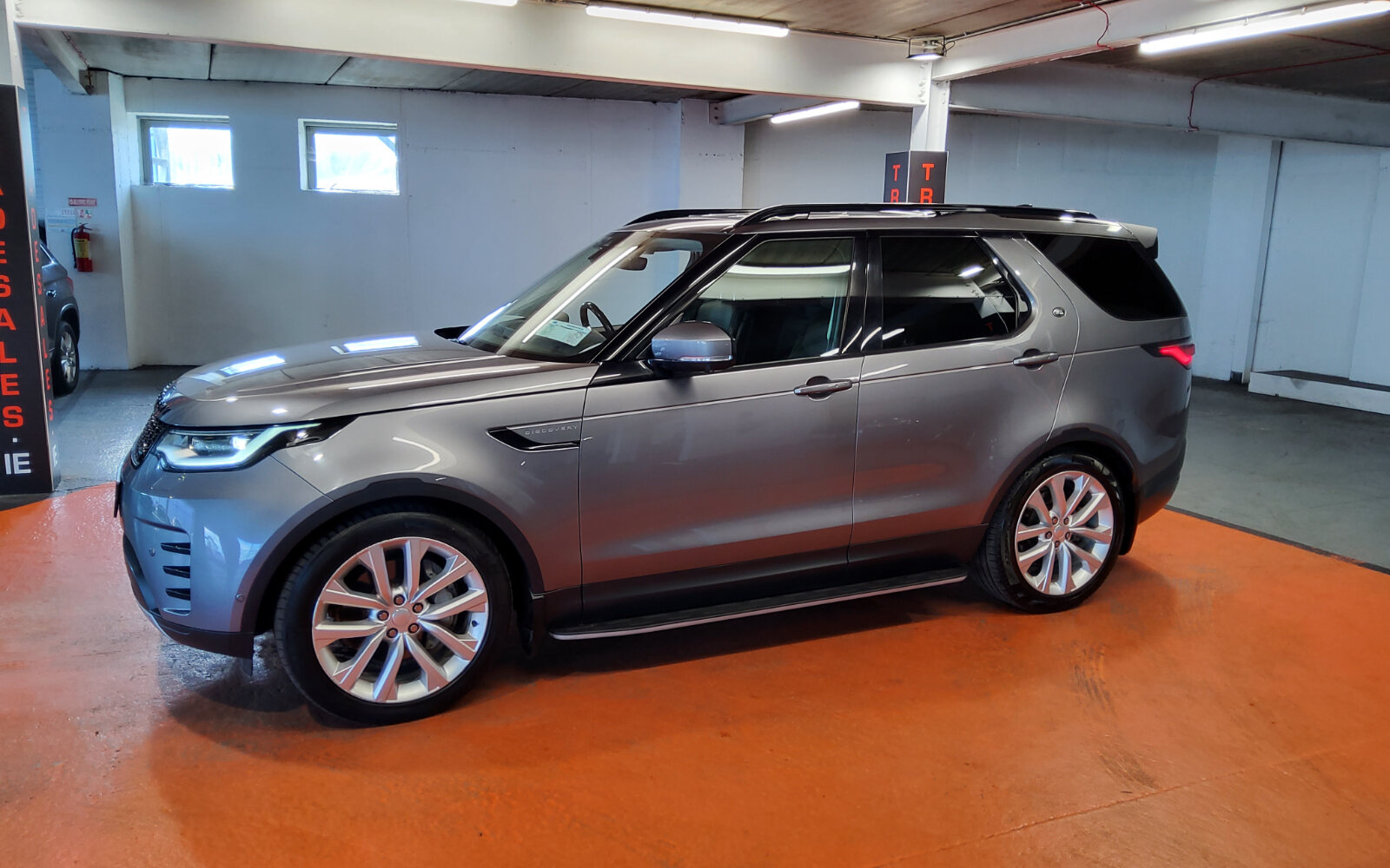 Land Rover Discovery 