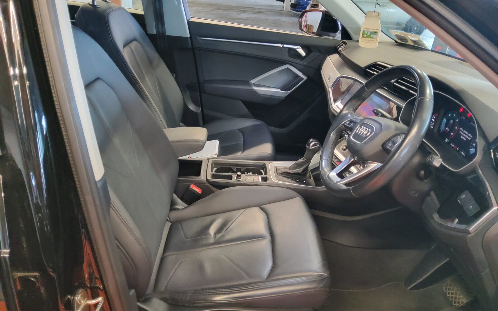Audi Q3 35 TDI 150HP S Tronic SE