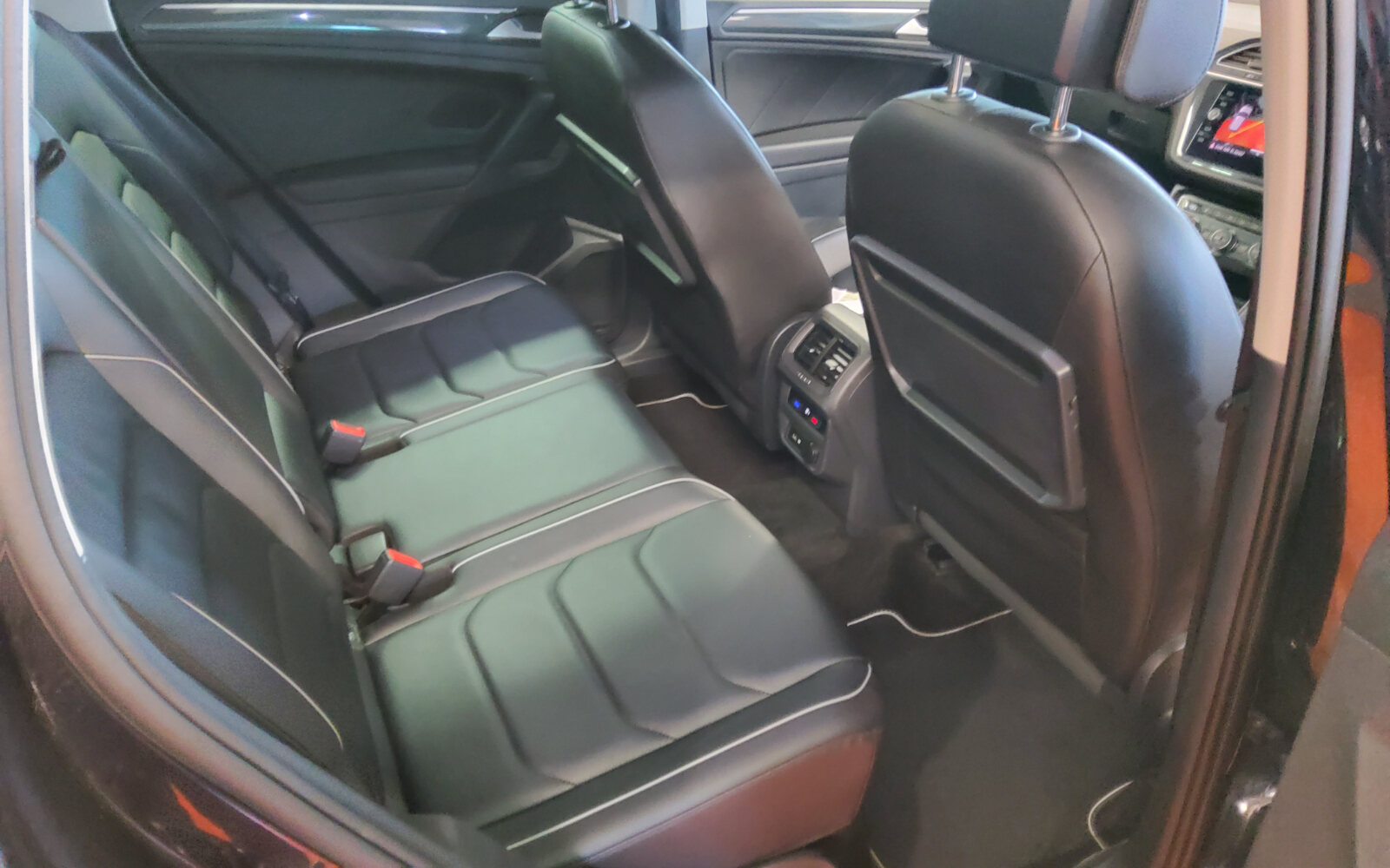 Volkswagen Tiguan 2.0 TDI 150HP R-Line