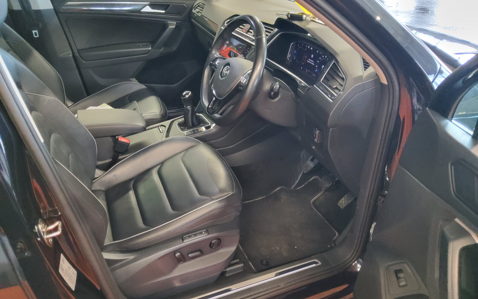 Volkswagen Tiguan 2.0 TDI 150HP R-Line