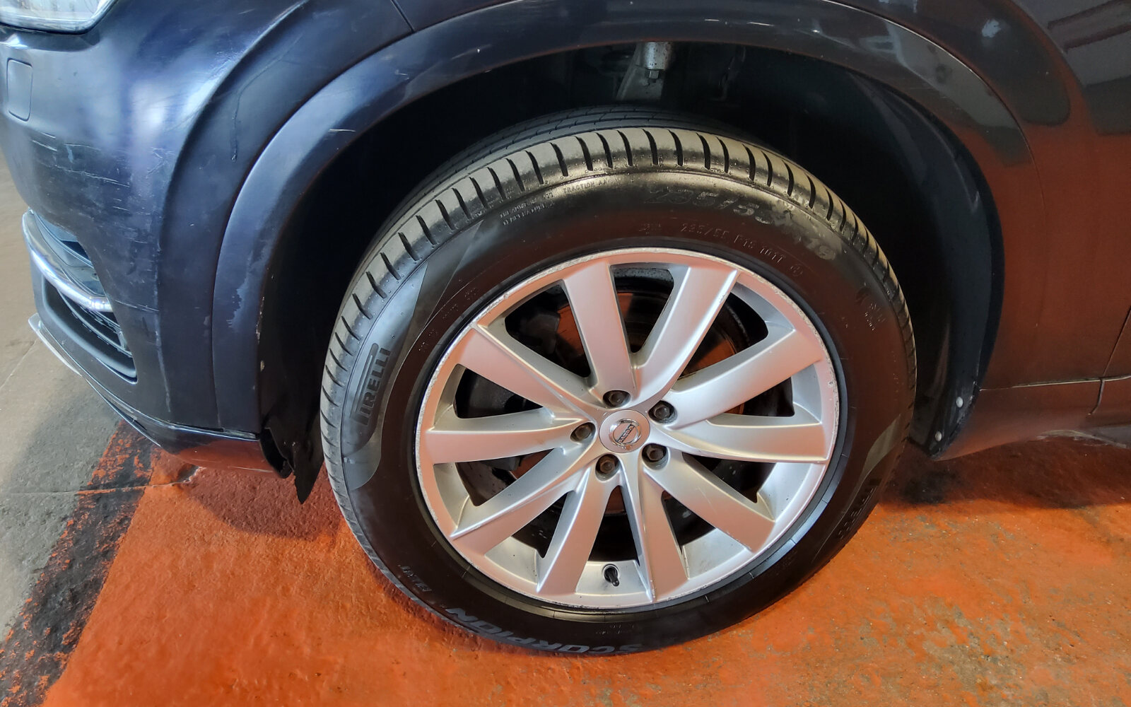 Volvo XC90 D4 (190hp) FWD Momentum Geartronic