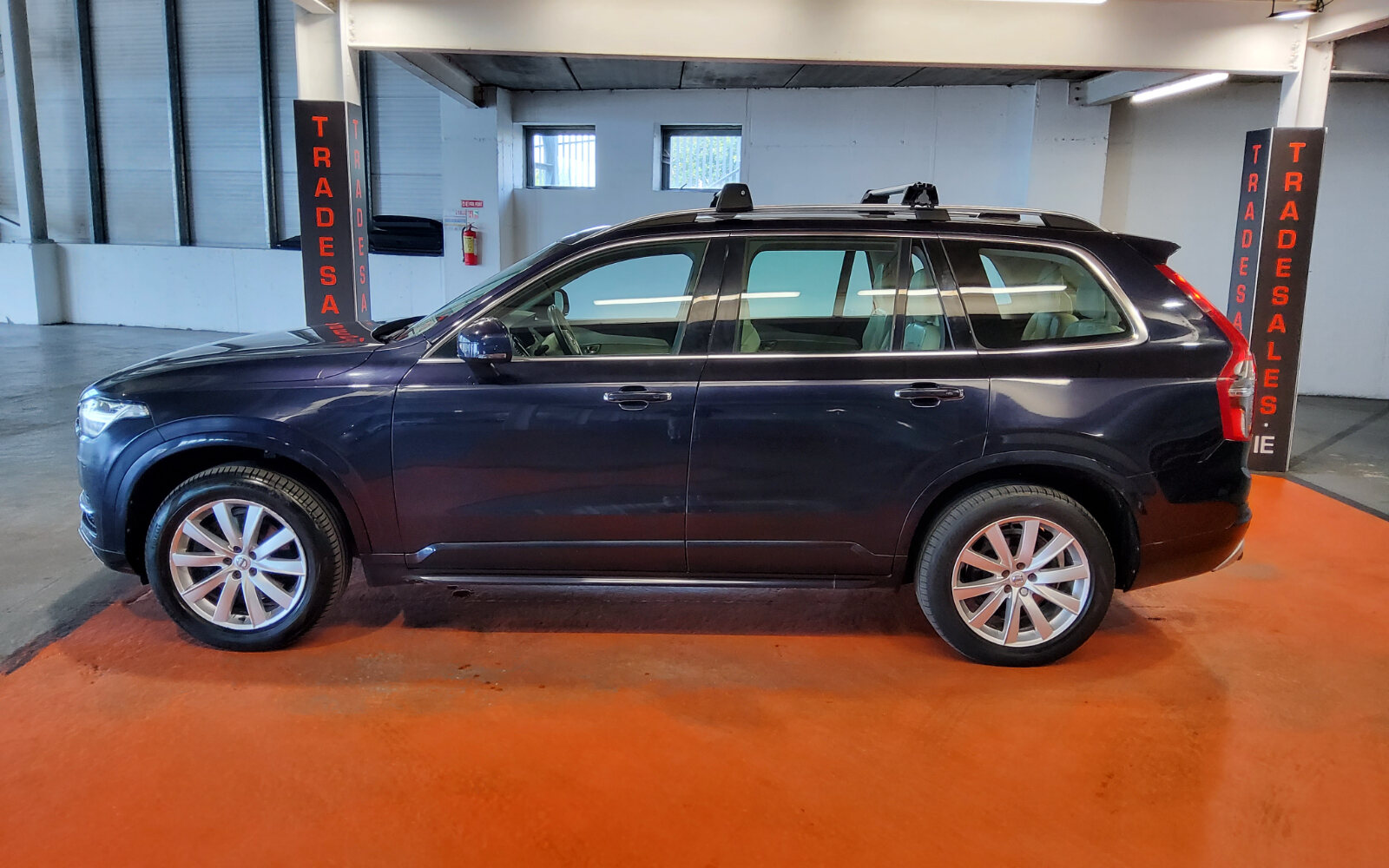 Volvo XC90 D4 (190hp) FWD Momentum Geartronic