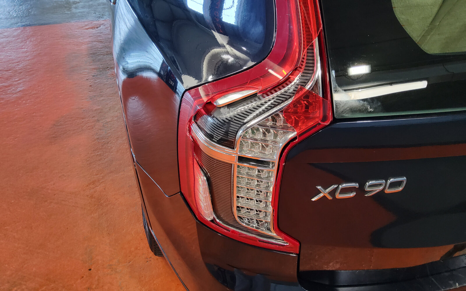 Volvo XC90 D4 (190hp) FWD Momentum Geartronic