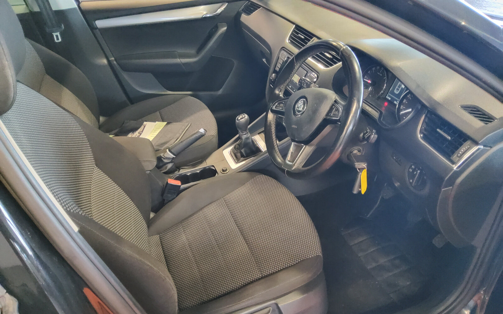 Skoda Octavia AMBITION 1.6TDI 90HP