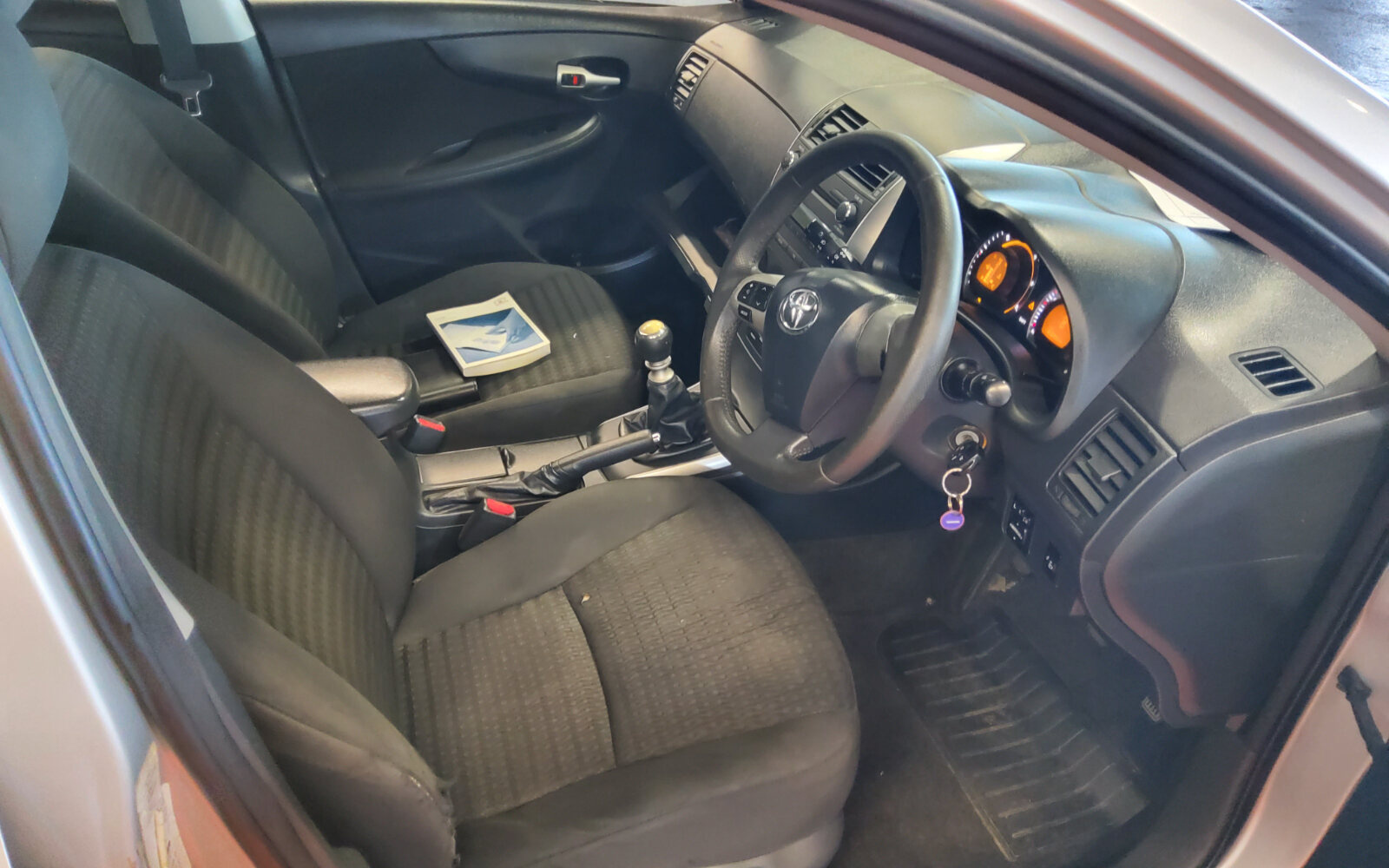Toyota Corolla 1.4 D-4D 4Dr Terra