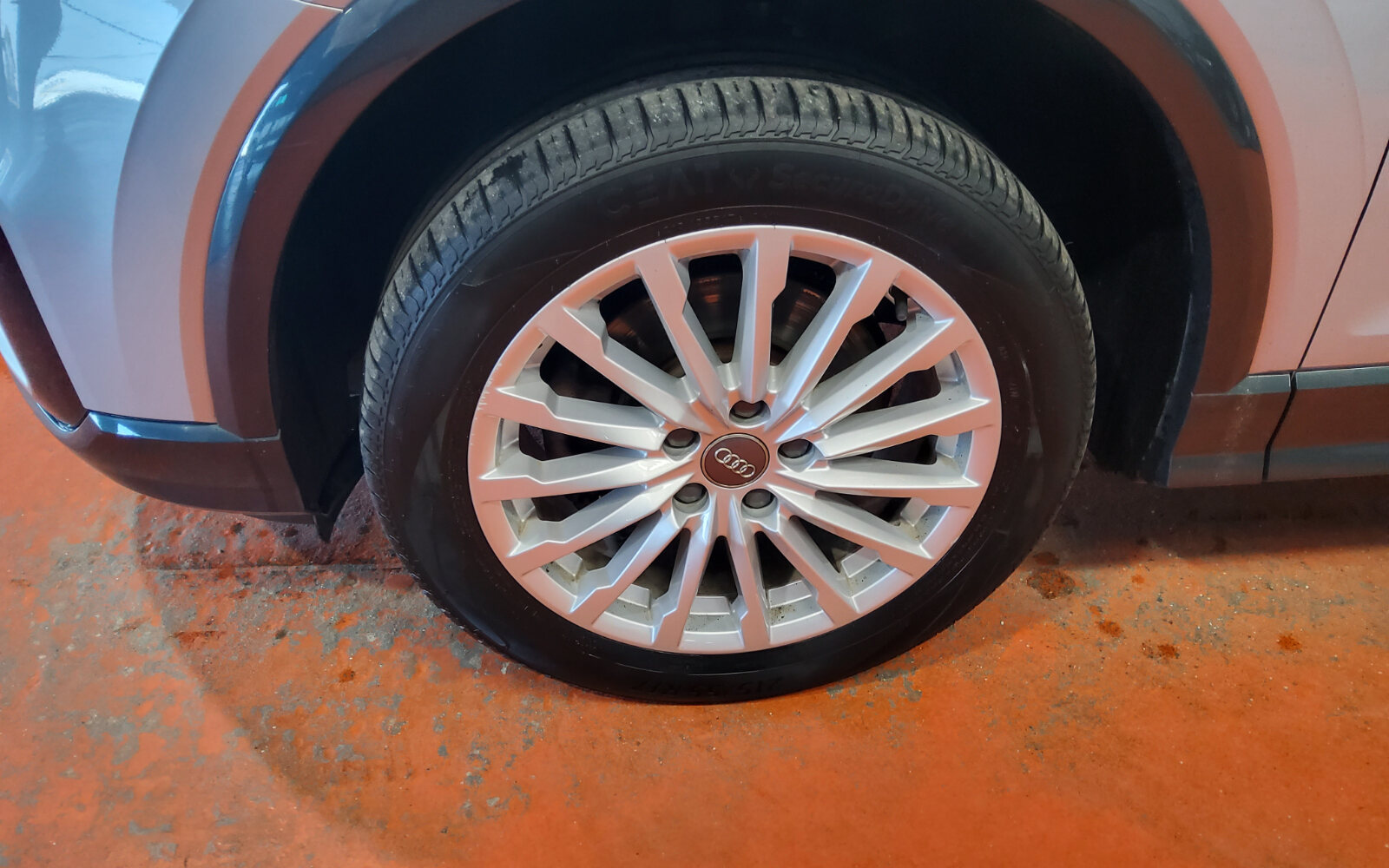Audi Q2 SE 30 TDI 6-speed