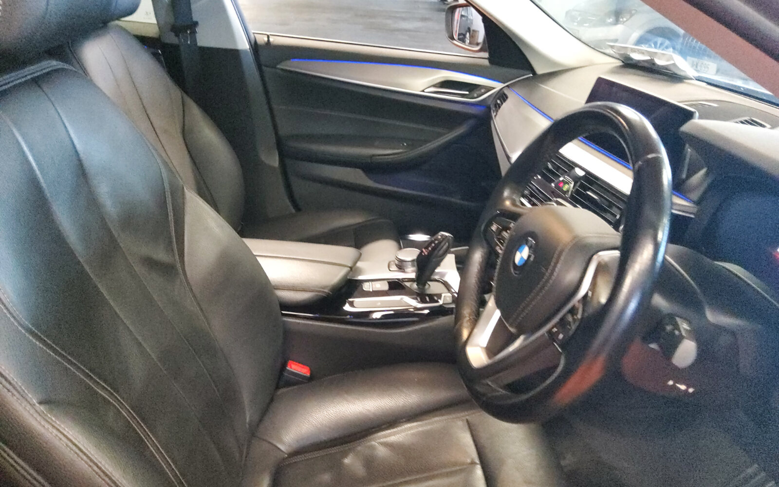 BMW 5-Series 520d SE 18&quot; Auto