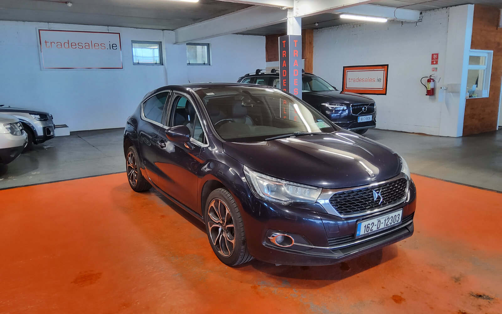 DS Automobiles DS 4 BlueHDi 120 S&S 6-speed manual Prestige