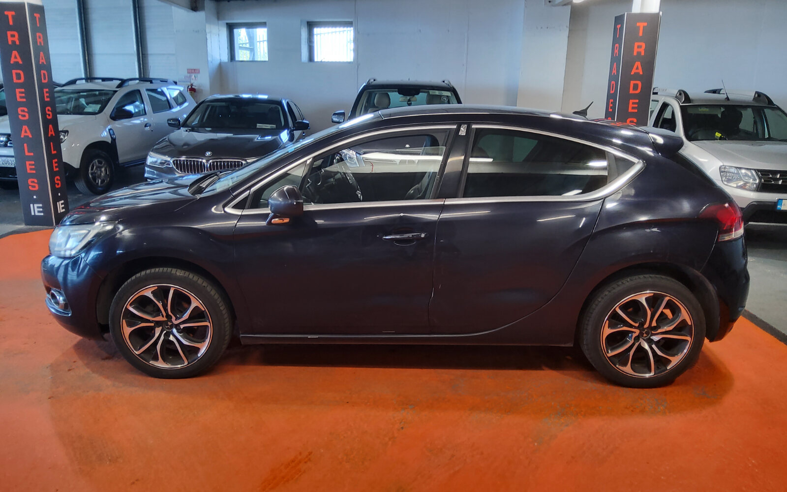 DS Automobiles DS 4 BlueHDi 120 S&S 6-speed manual Prestige