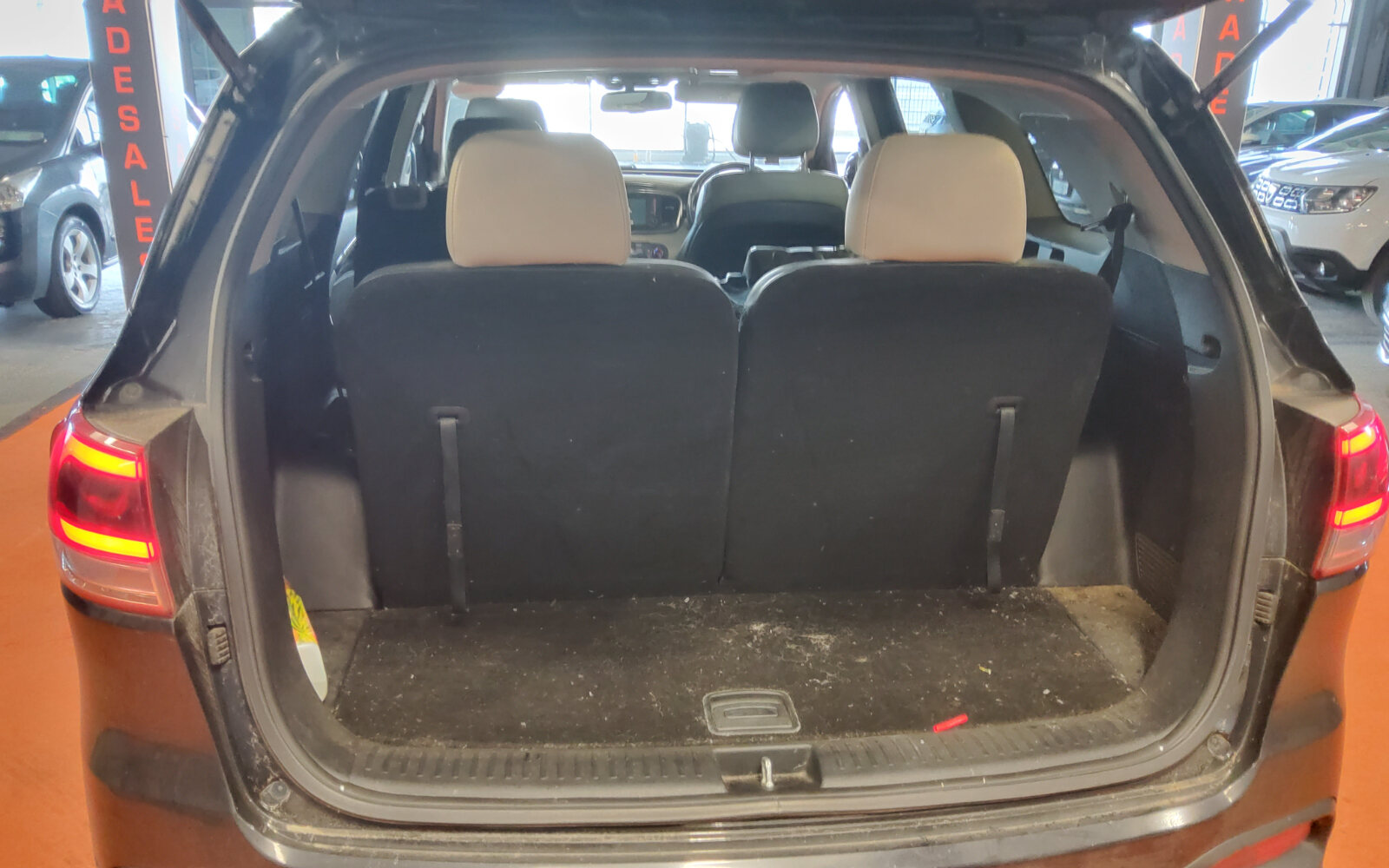 Kia Sorento Platinum AWD (7 seats)