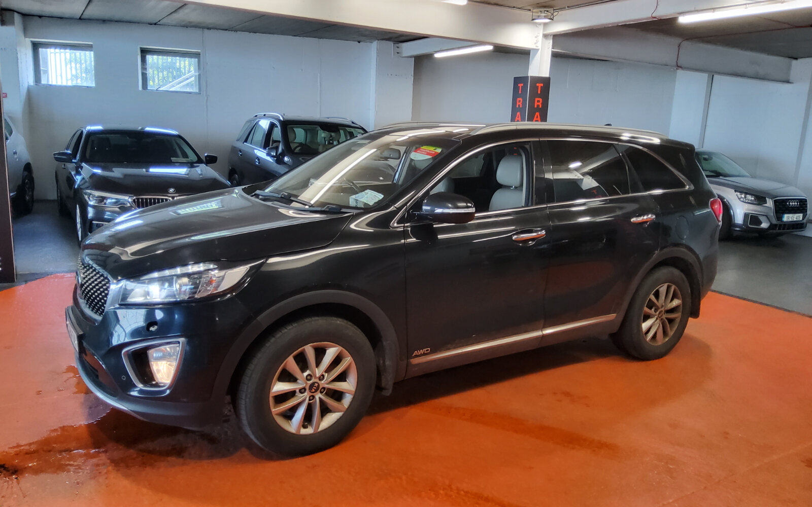 Kia Sorento Platinum AWD (7 seats)