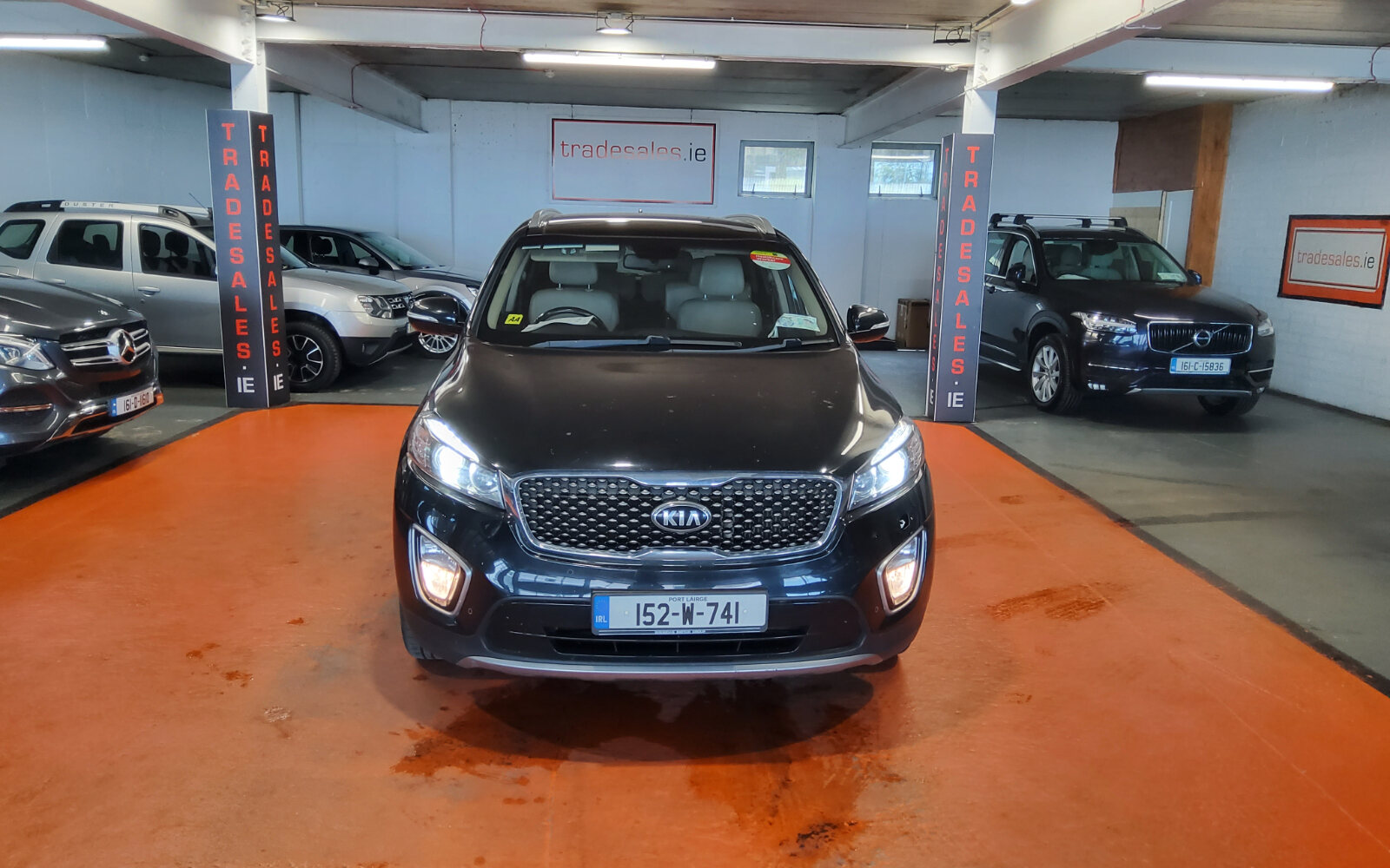 Kia Sorento Platinum AWD (7 seats)