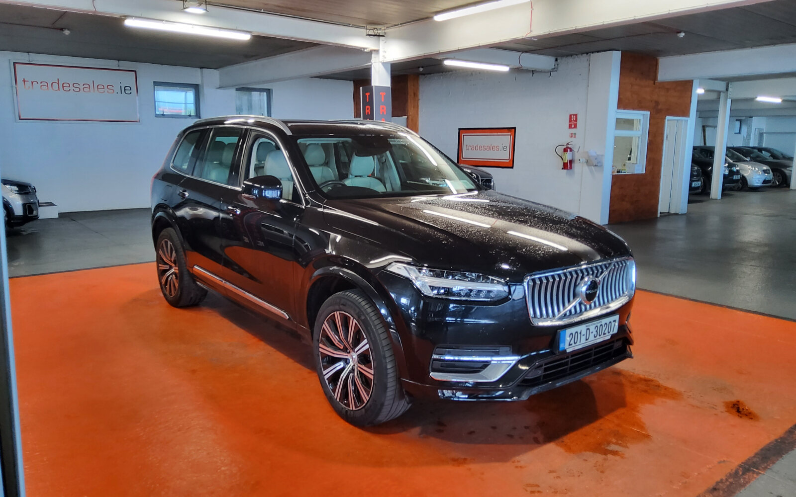Volvo XC90 B5 (235hp) AWD Inscription Auto