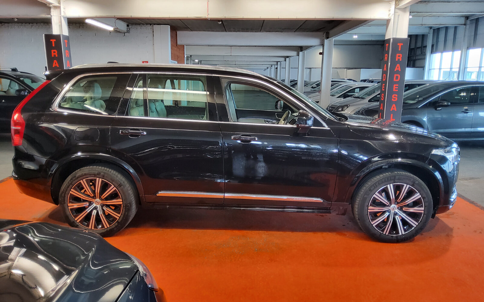 Volvo XC90 B5 (235hp) AWD Inscription Auto
