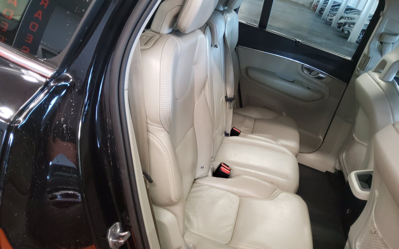 Volvo XC90 B5 (235hp) AWD Inscription Auto
