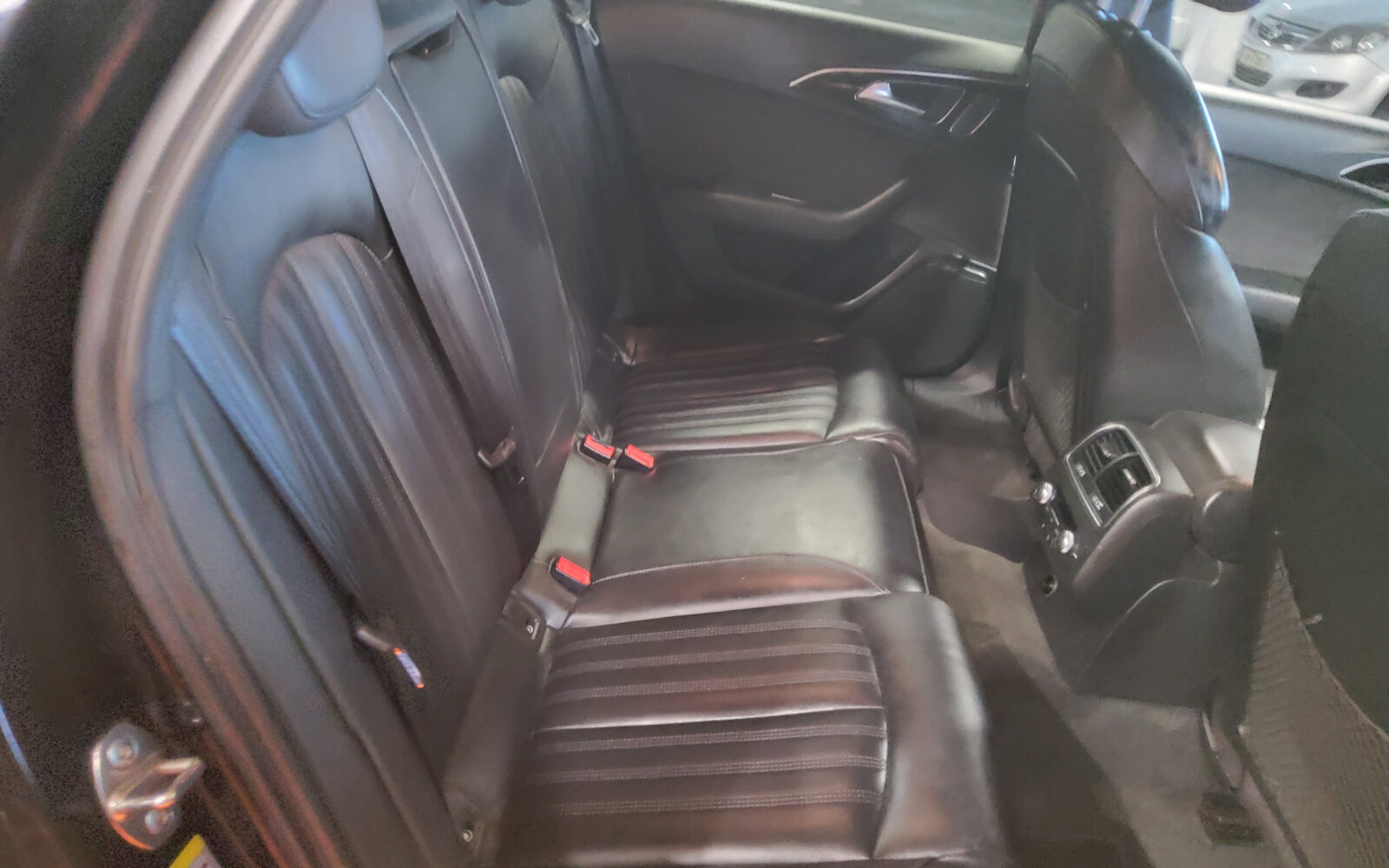 Audi A6 2.0TDI 150 Ultra S Line