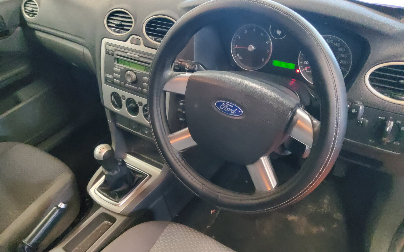 Ford Focus 1.4i LX Connection
