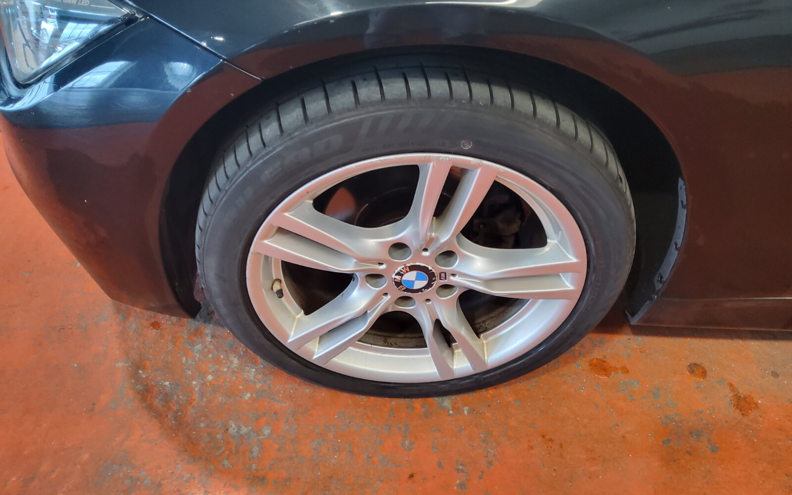 BMW 3-Series 318d M Sport