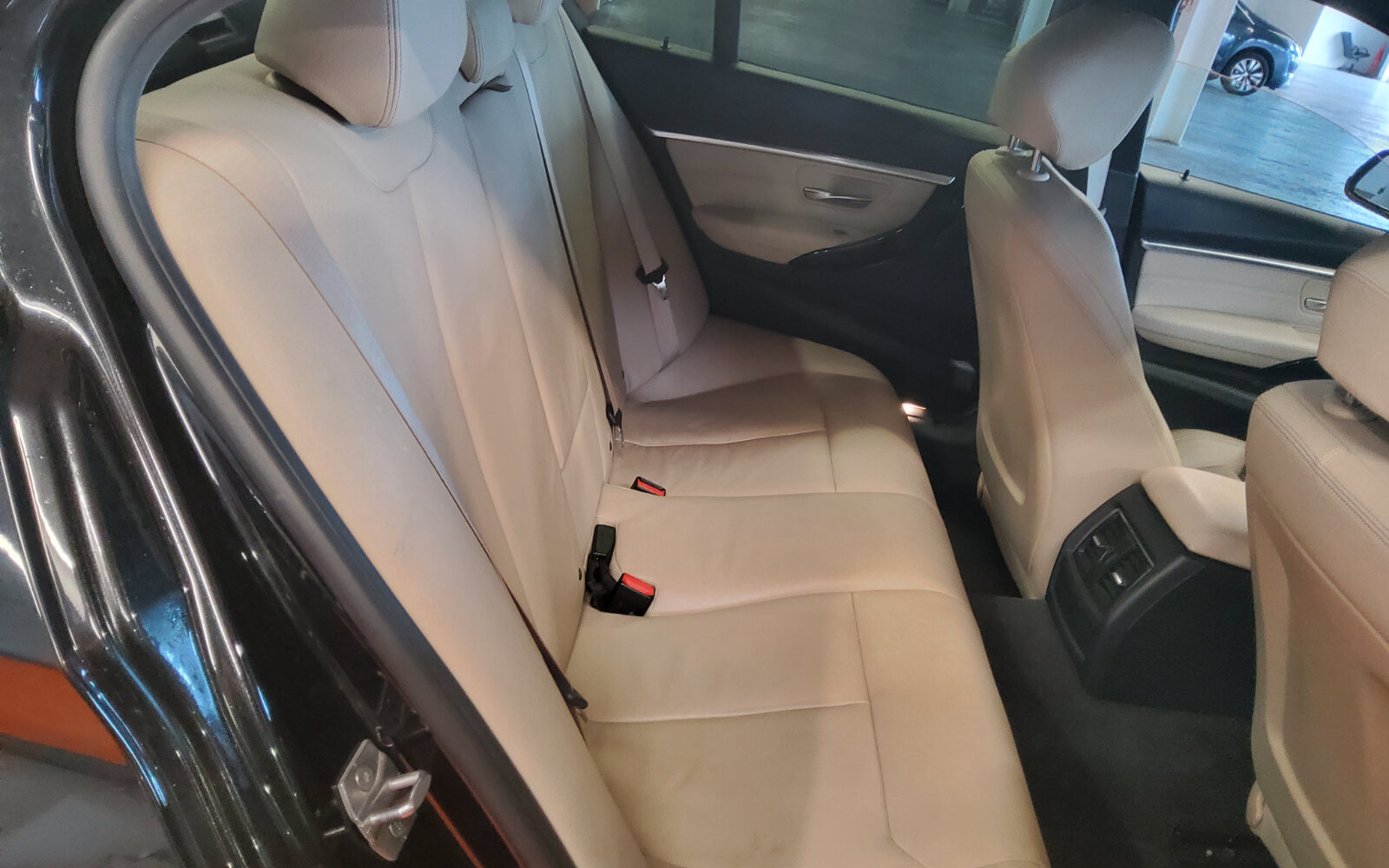 BMW 3-Series 318d M Sport