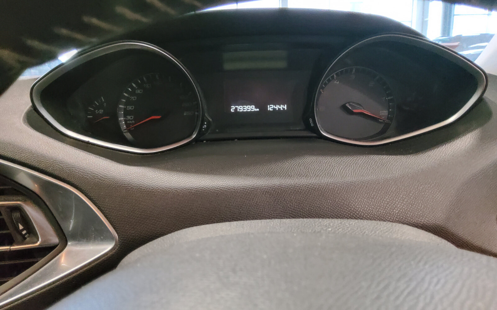 Peugeot 308 1.6 BLUE HDI 100bhp Active