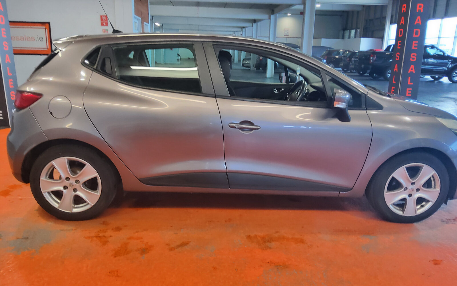 Renault Clio 1.2 16V 75 DYNAMIQUE
