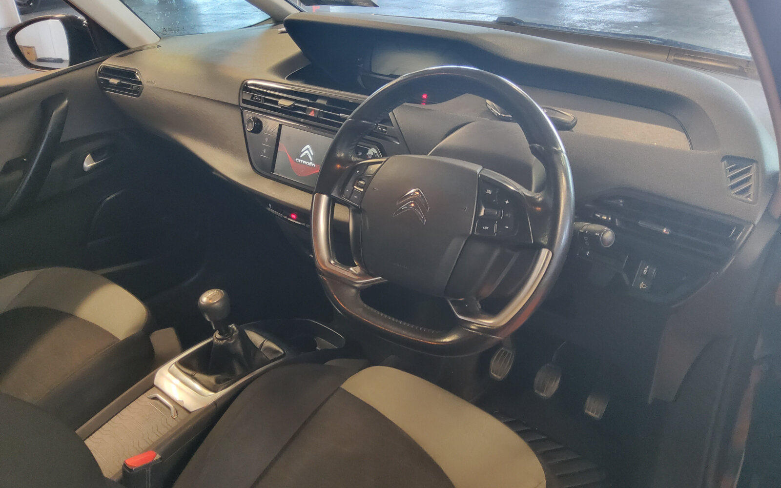 Citroen C4 1.6 e-HDi 115HP Airdream VTR+
