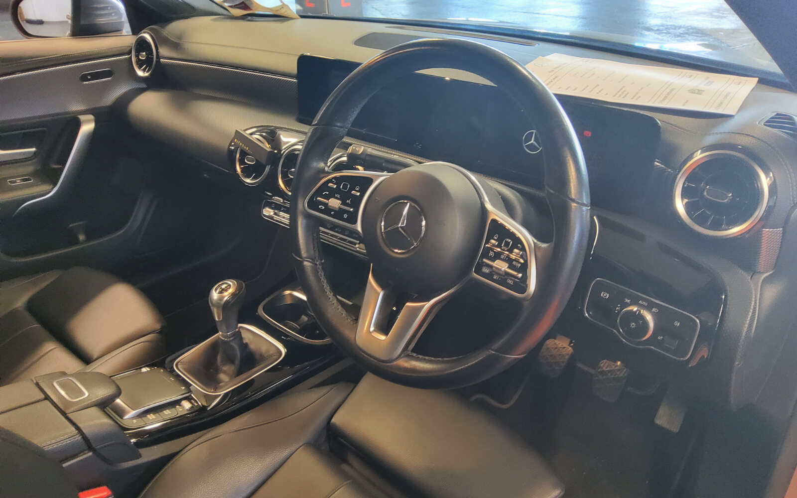 Mercedes-Benz CLA CLA 180 D Style A/T