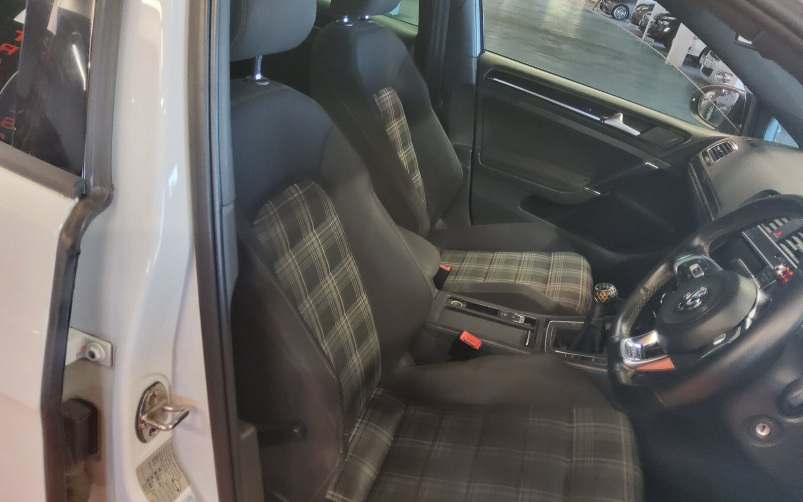Volkswagen Golf 2.0 TDI GTD