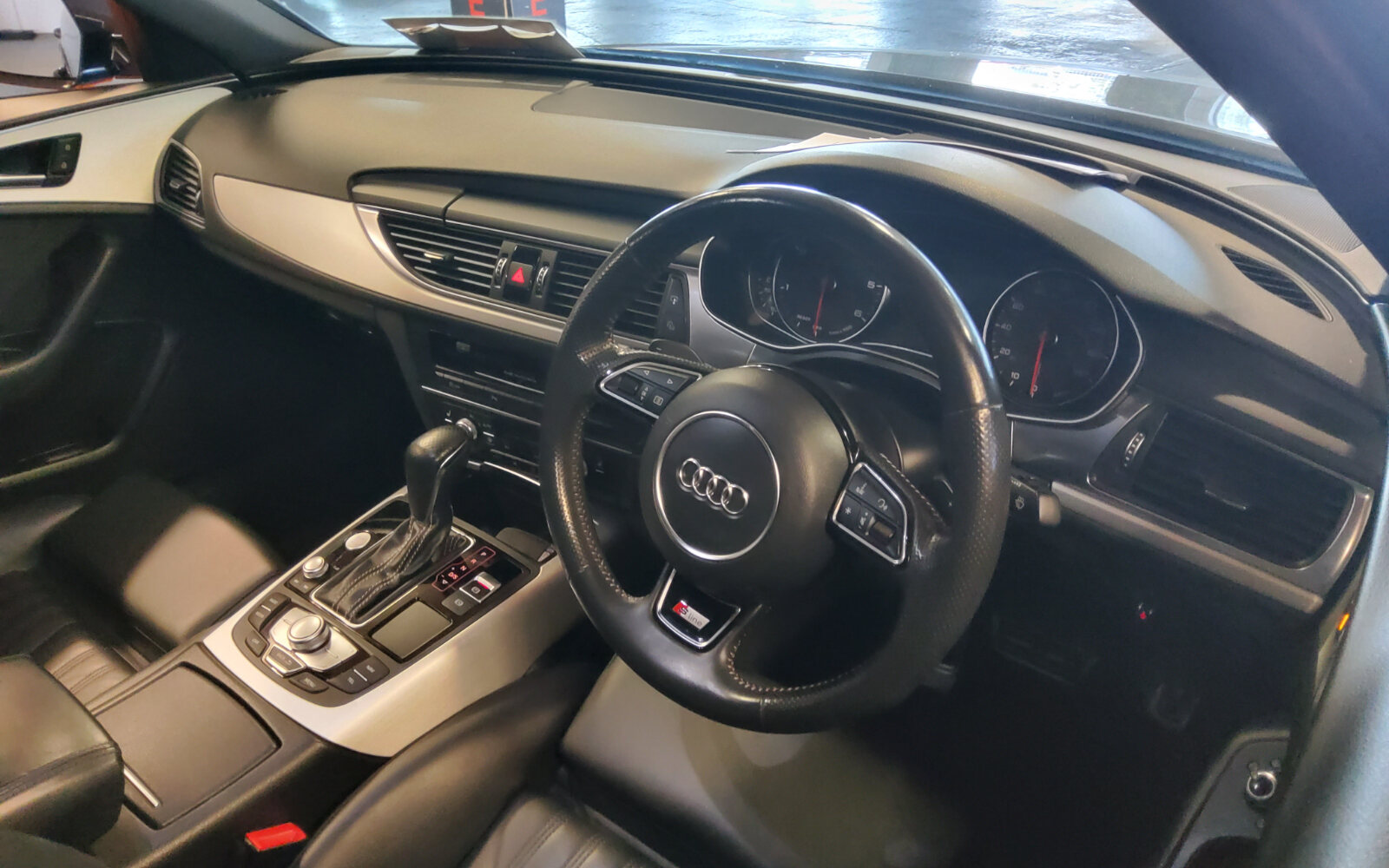 Audi A6 2.0TDI 190 Ultra S Line