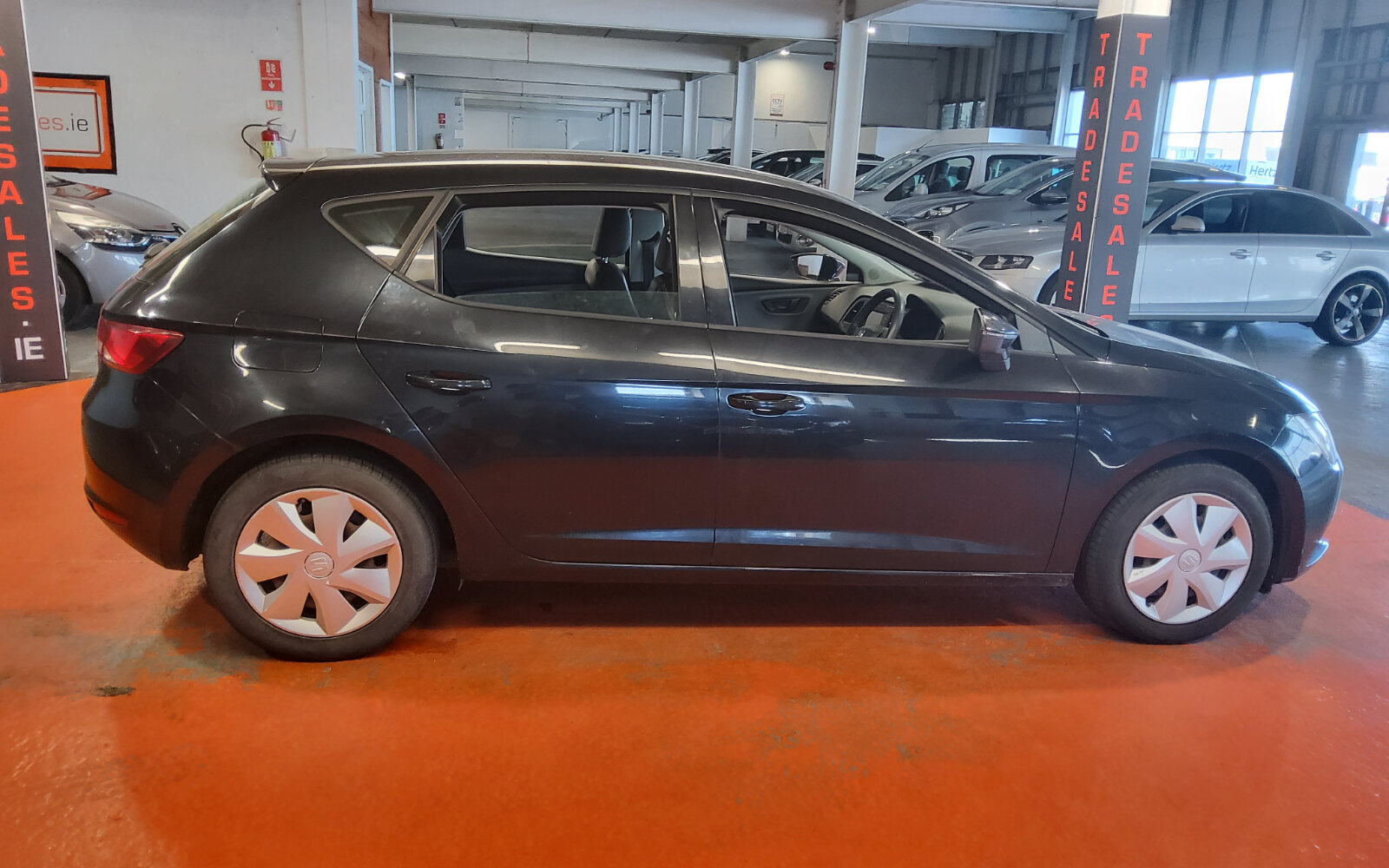 SEAT Leon 1.6 TDI 90 PS REFERENCE