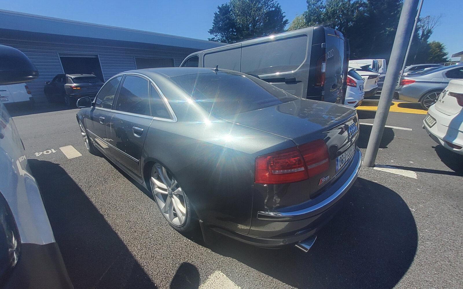 Audi S8 5.2 TIPTRONIC QUATTRO