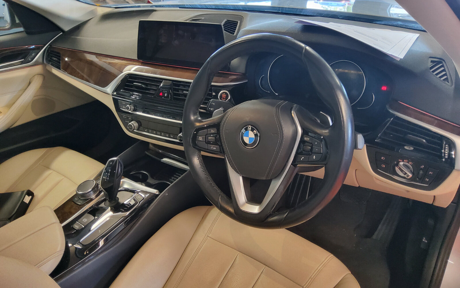 BMW 5-Series 520d SE 18&quot; Auto
