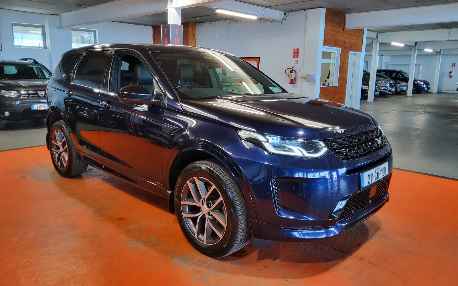 Land Rover Discovery Sport 1.5 I3 PHEV 300 PS AWD R-Dynamic S Auto