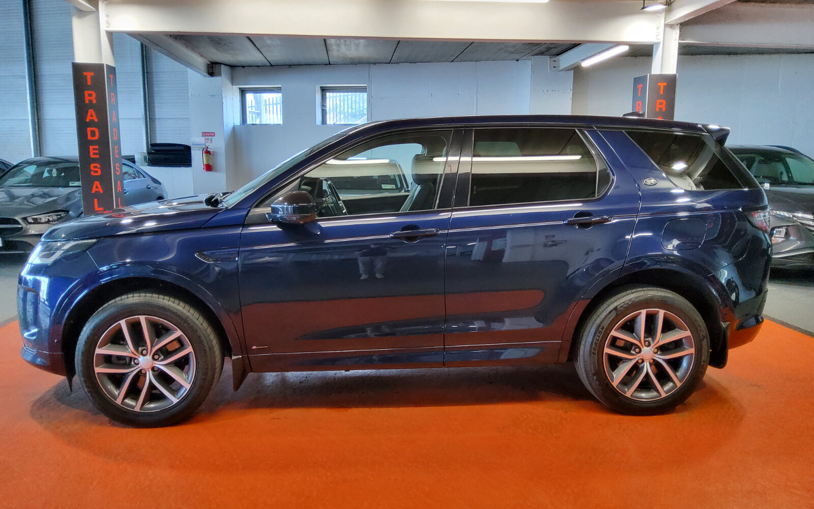 Land Rover Discovery Sport 1.5 I3 PHEV 300 PS AWD R-Dynamic S Auto