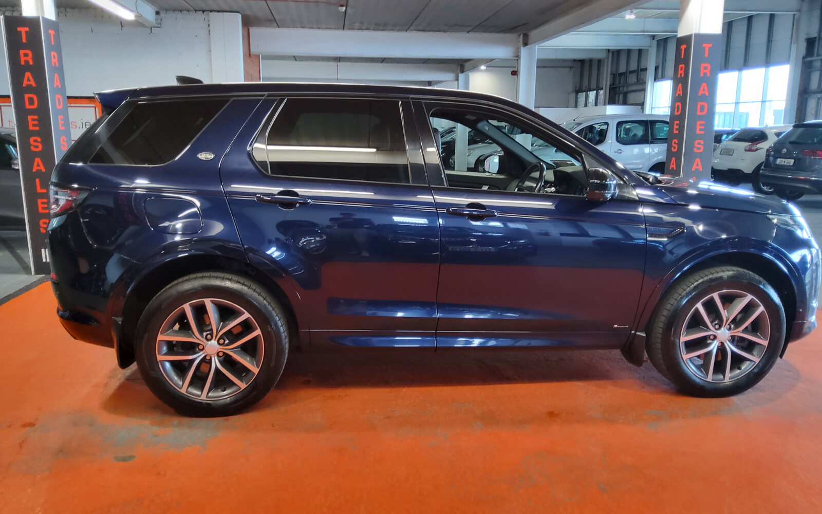 Land Rover Discovery Sport 1.5 I3 PHEV 300 PS AWD R-Dynamic S Auto