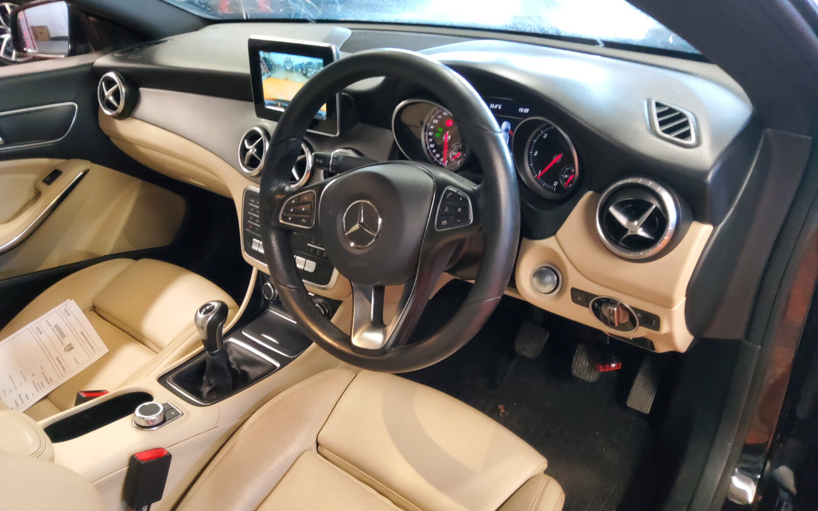 Mercedes-Benz CLA CLA 180 D URBAN