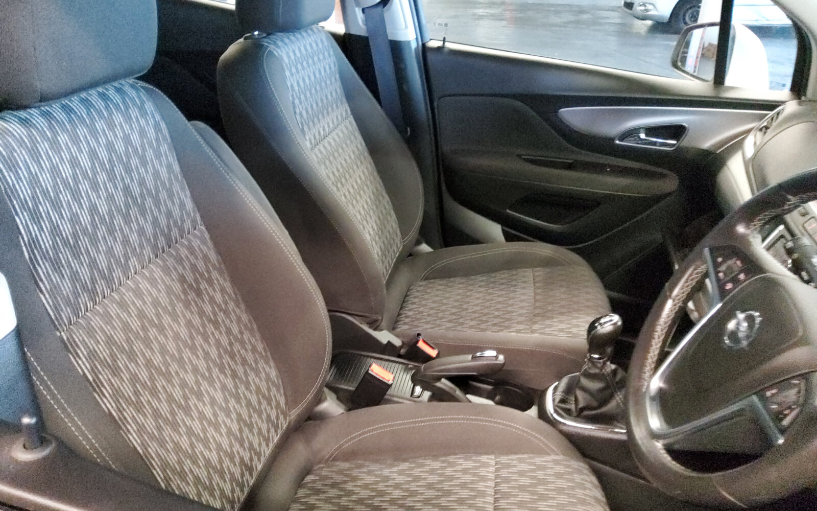 Opel Mokka SC 1.6 CDTi 136PS 6 Speed S/S