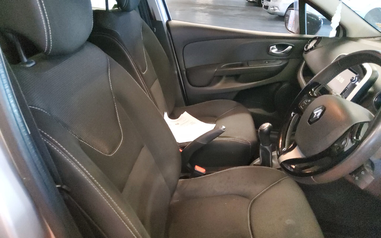 Renault Clio 1.2 16V 75 DYNAMIQUE NAV