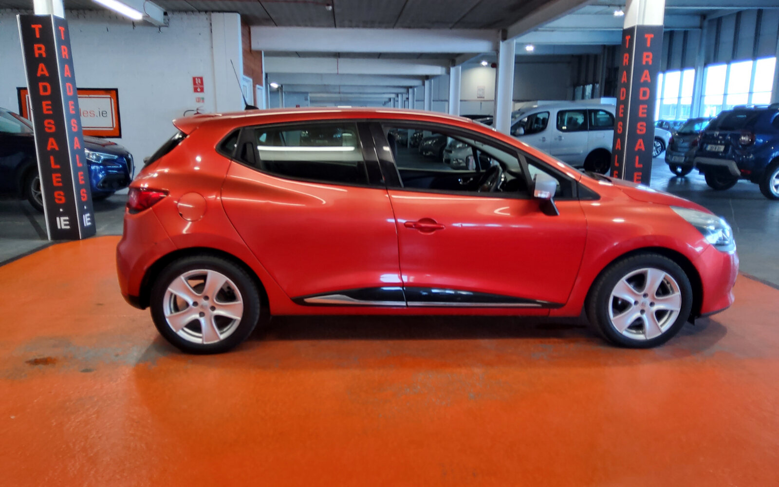 Renault Clio 1.2 16V 75 DYNAMIQUE+