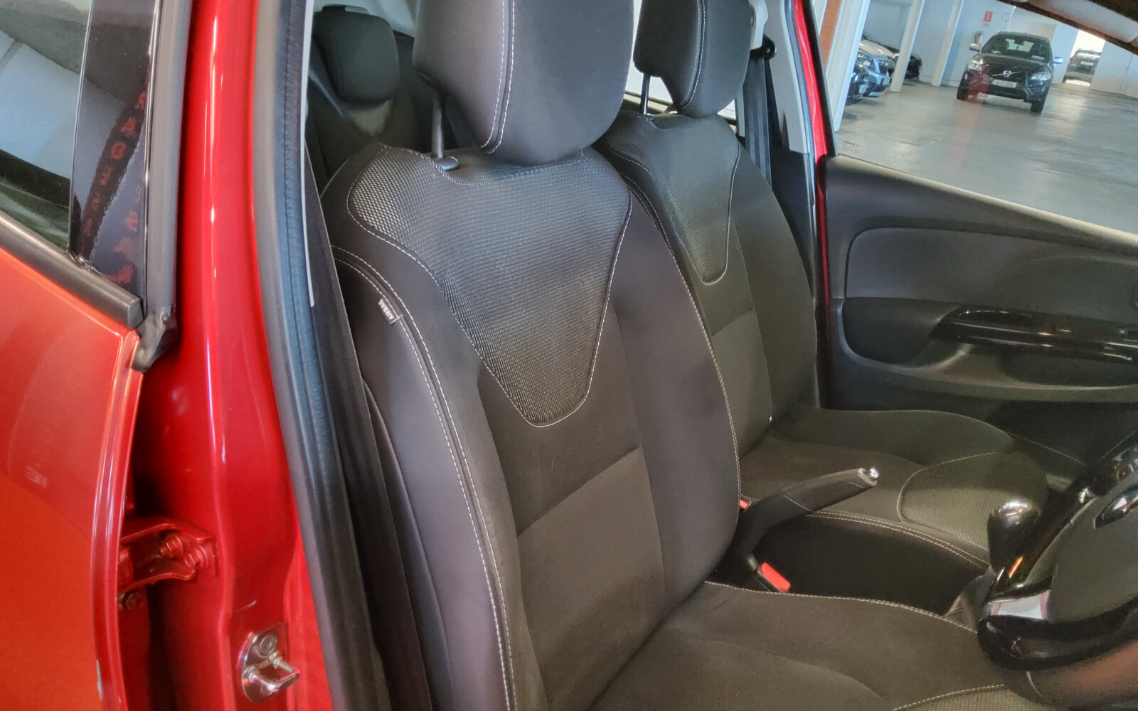 Renault Clio 1.2 16V 75 DYNAMIQUE+