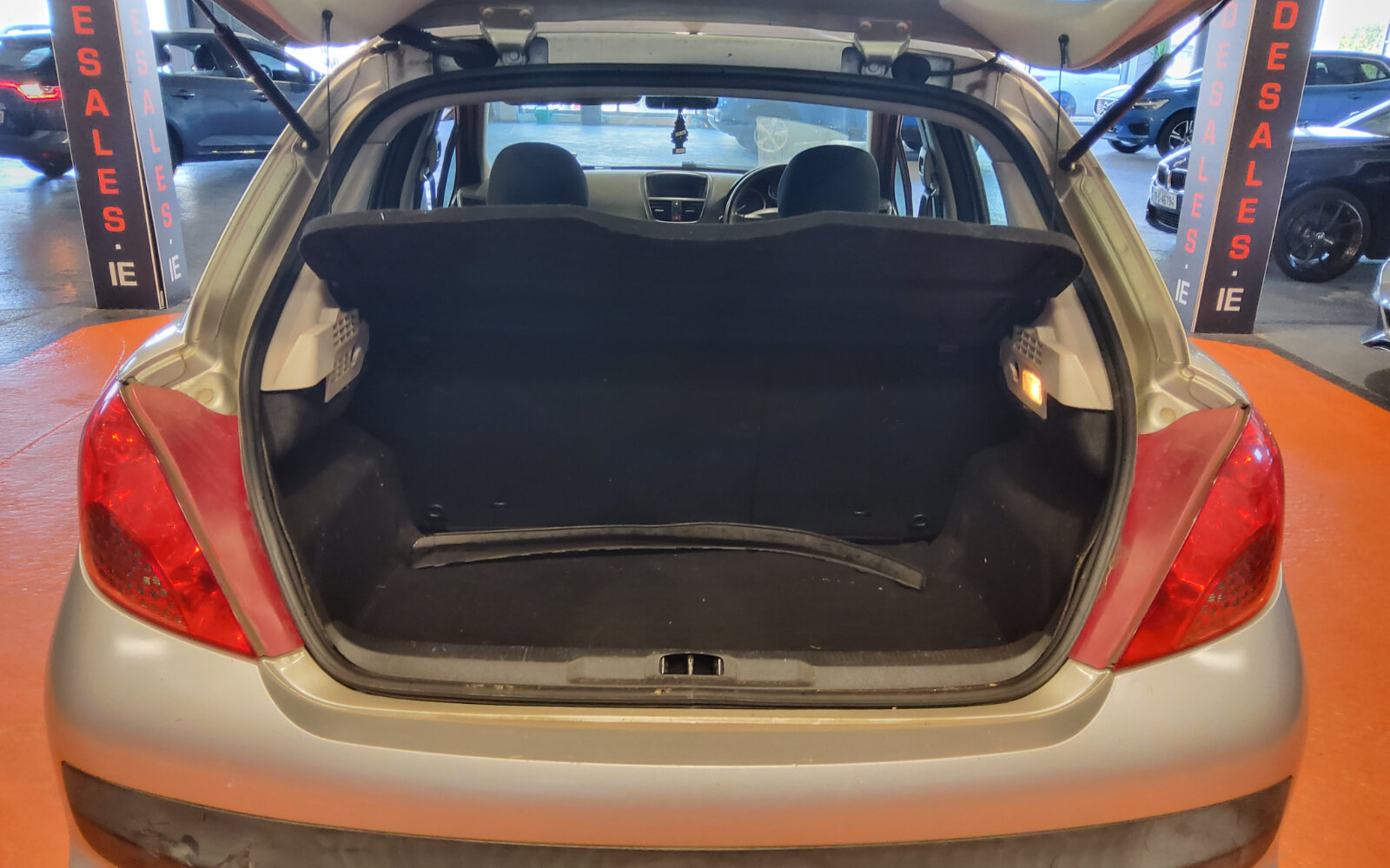 Peugeot 207 1.4 75 bhp S