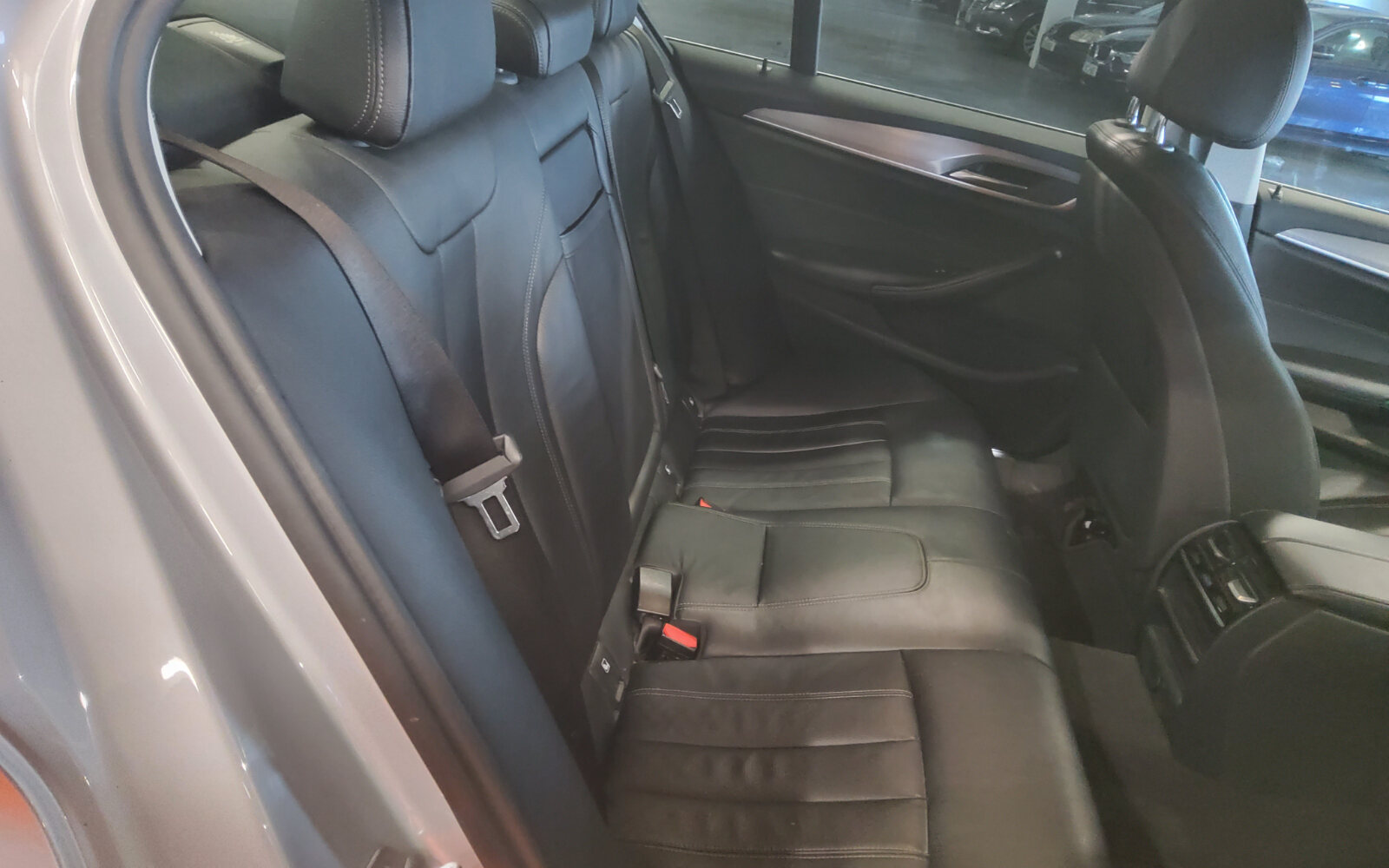 BMW 5-Series 520d SE 18&quot; Auto