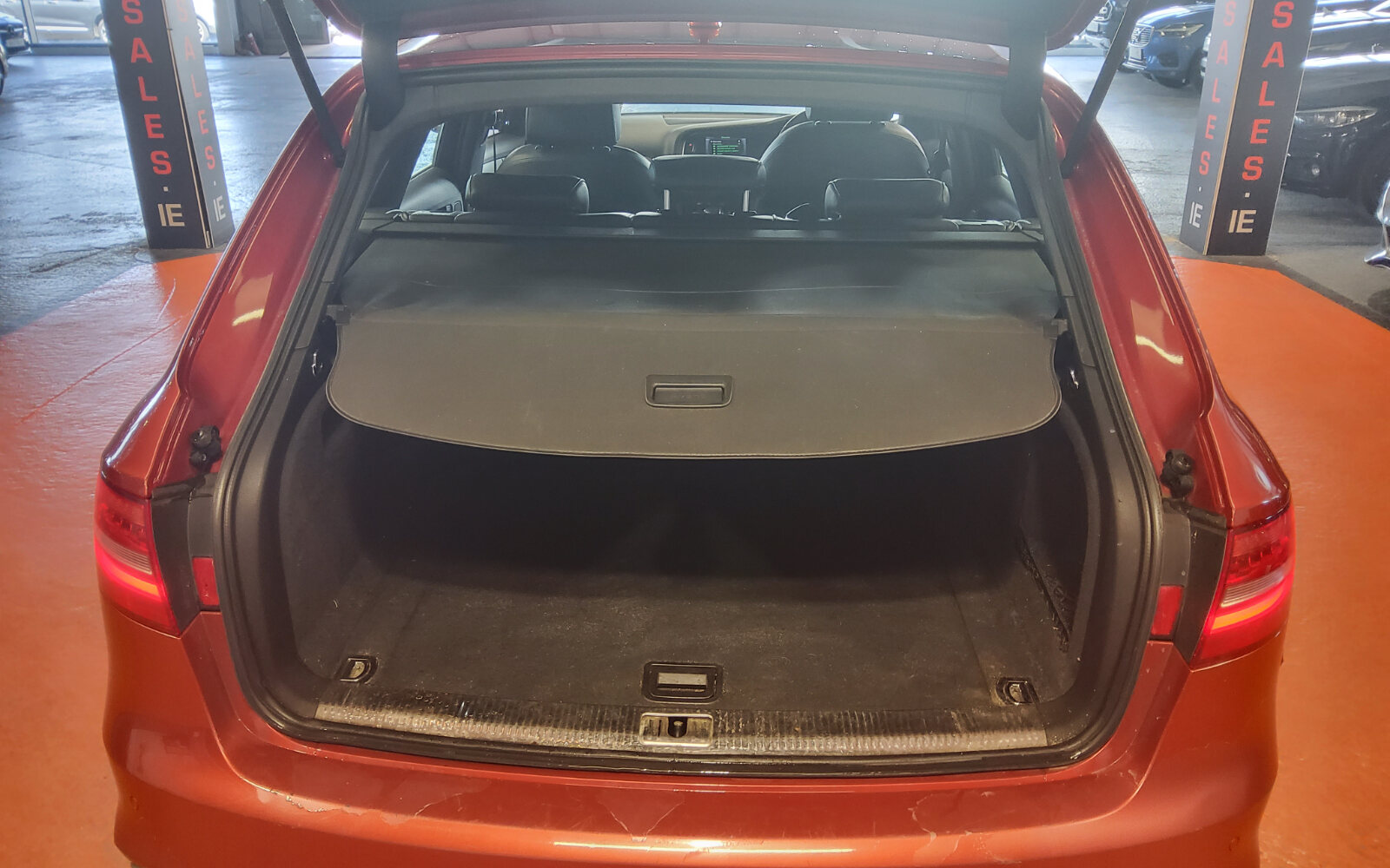 Audi A4 2.0 TDI 143BHP MULTITRONIC S LINE