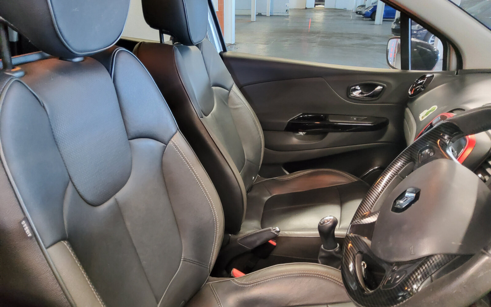 Renault Captur dCi 90 S&S SIGNATURE